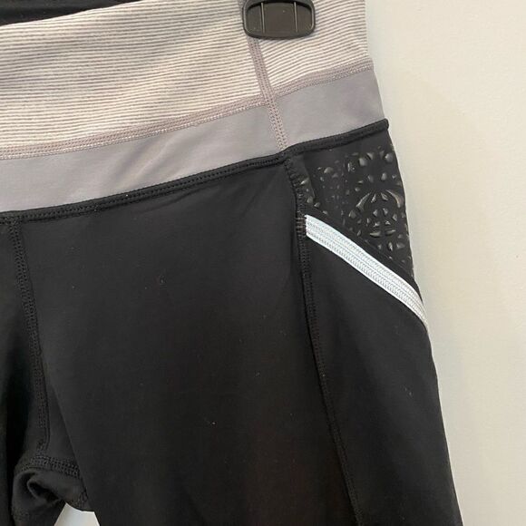Lululemon Run A Marathon Crop Leggings Women Size 8 - Picture 6 of 12